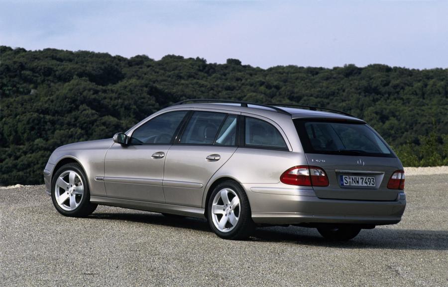  Mercedes-Benz E-Class Estate 2002 года  (фото 48 из 50)